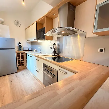 Appartement La Récréation, Duplex Pour Jouer, Et Cinéma Privé *