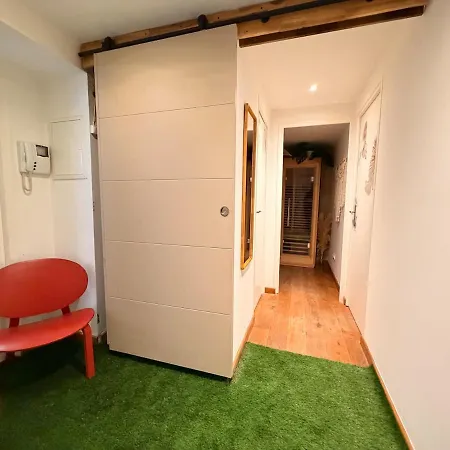 La Récréation, Duplex Pour Jouer, Et Cinéma Privé * Sedan