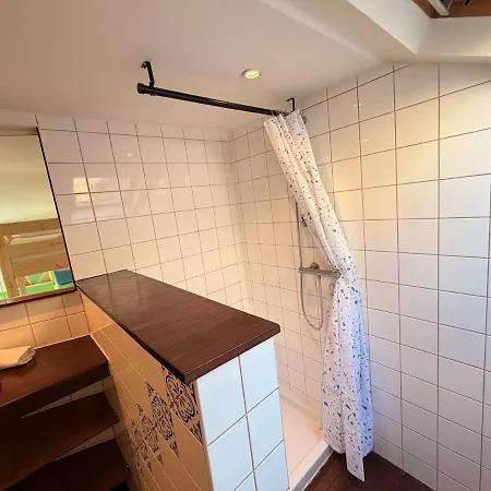 La Récréation, Duplex Pour Jouer, Et Cinéma Privé Sedan