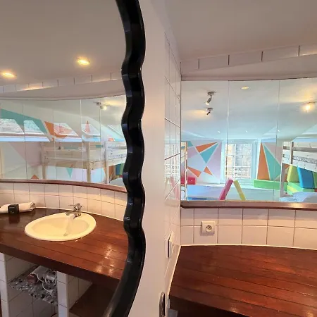 La Récréation, Duplex Pour Jouer, Et Cinéma Privé Appartement Sedan