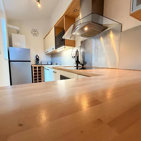 Appartement La Récréation, Duplex Pour Jouer, Et Cinéma Privé