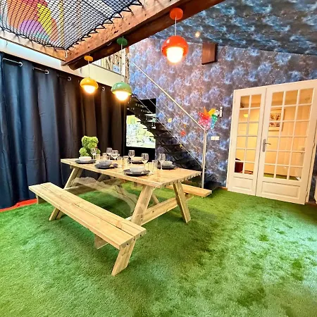 La Récréation, Duplex Pour Jouer, Et Cinéma Privé