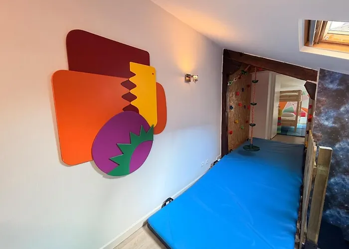 La Récréation, Duplex Pour Jouer, Et Cinéma Privé *