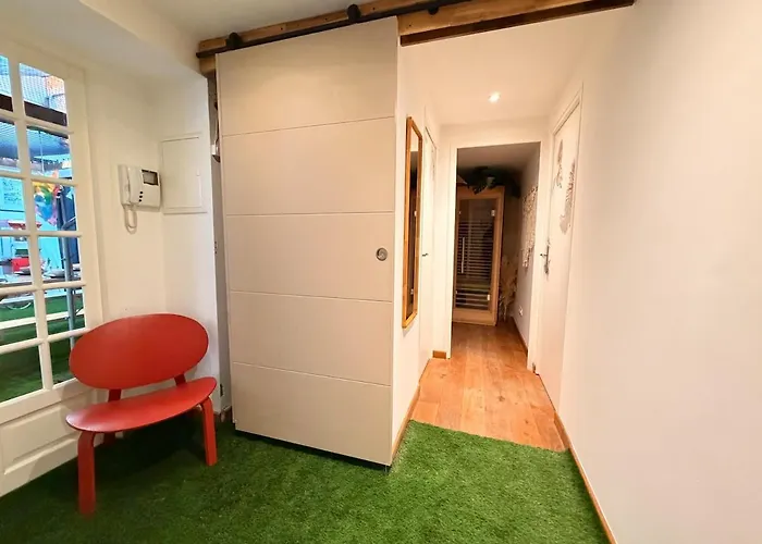 La Récréation, Duplex Pour Jouer, Et Cinéma Privé * Sedan