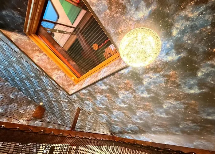 Appartement La Récréation, Duplex Pour Jouer, Et Cinéma Privé Sedan