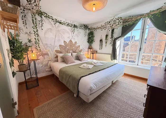 La Récréation, Duplex Pour Jouer, Et Cinéma Privé Appartement *