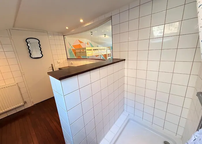 La Récréation, Duplex Pour Jouer, Et Cinéma Privé Appartement *